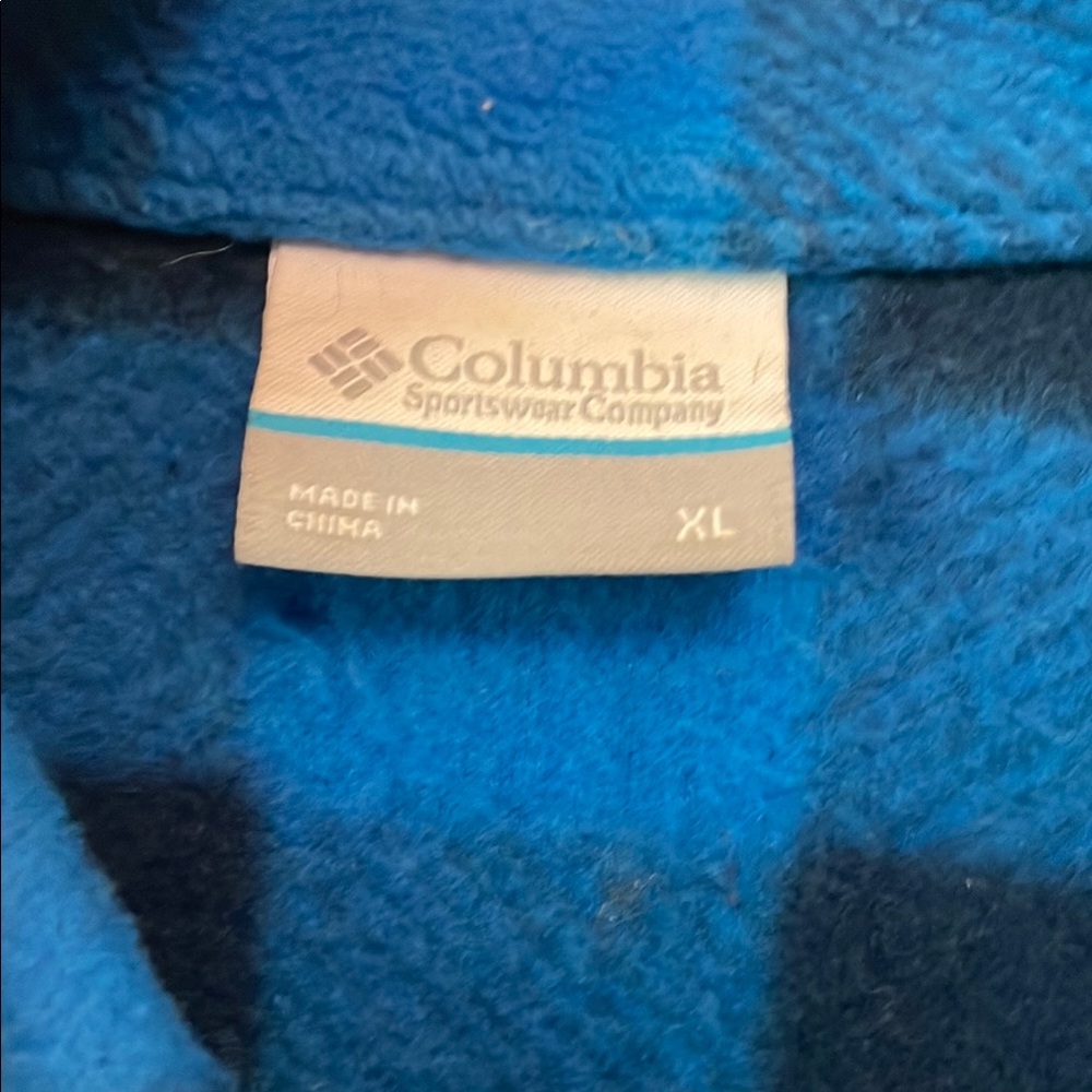 Columbia Blue and Black Plaid Fleece Jacket - Picture 4 of 6